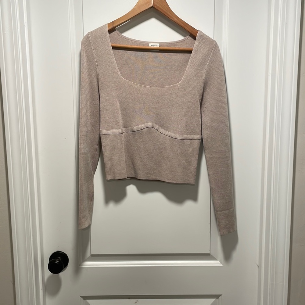 Abercrombie & Fitch top